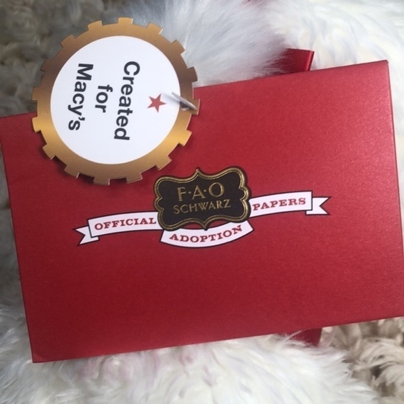 2021 FAO SCHWARTZ | MACY’S FAO Schwartz White Dog + Red Collar & Ear Bows 2021 - Picture 7 of 9